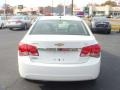 Summit White - Cruze LT Photo No. 4