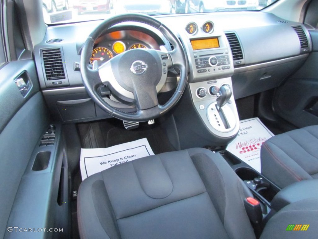 SE-R Charcoal Interior 2008 Nissan Sentra SE-R Photo #73608332