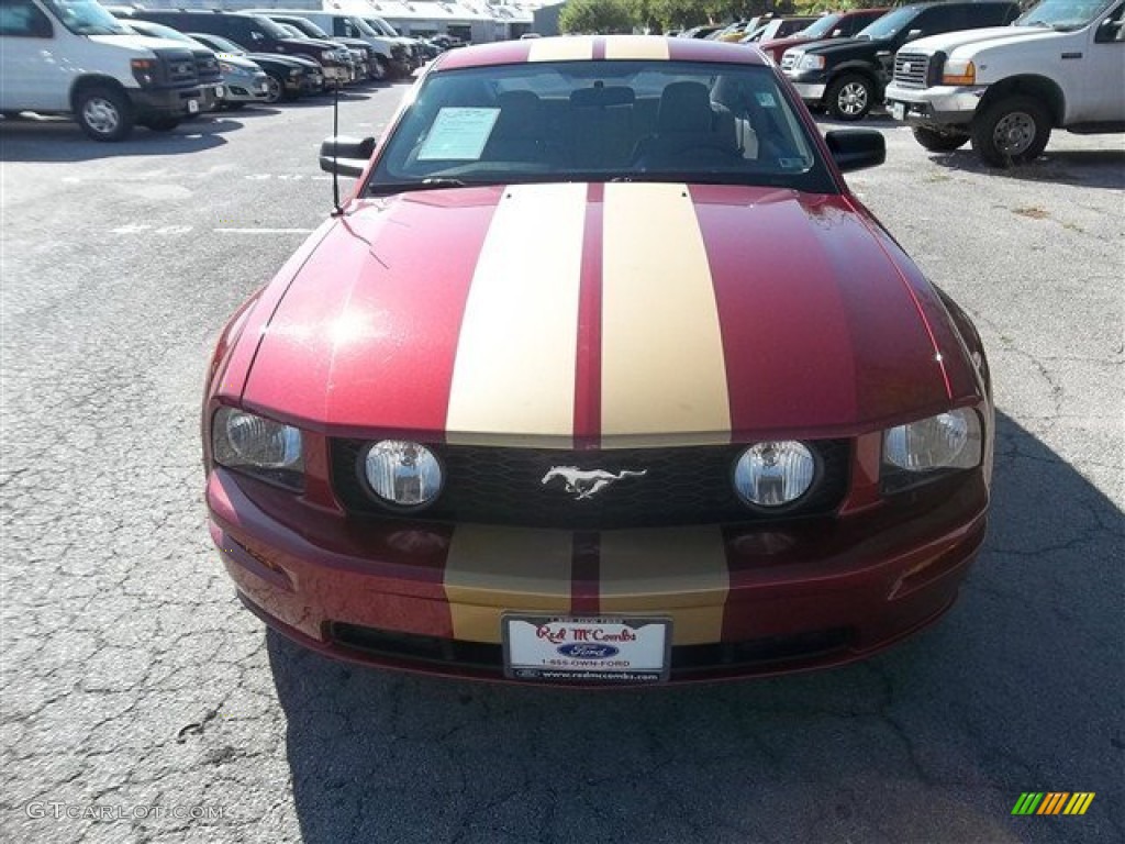 2006 Mustang GT Premium Coupe - Redfire Metallic / Light Parchment photo #8