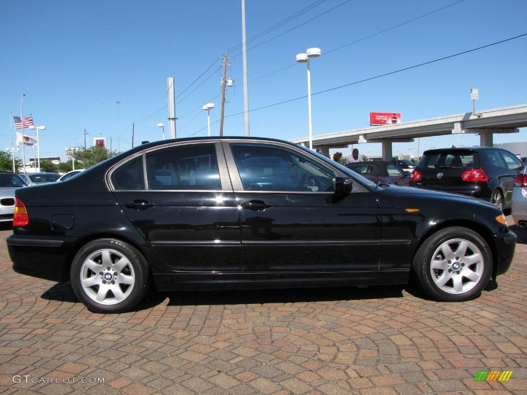 2004 3 Series 325i Sedan - Jet Black / Sand photo #6
