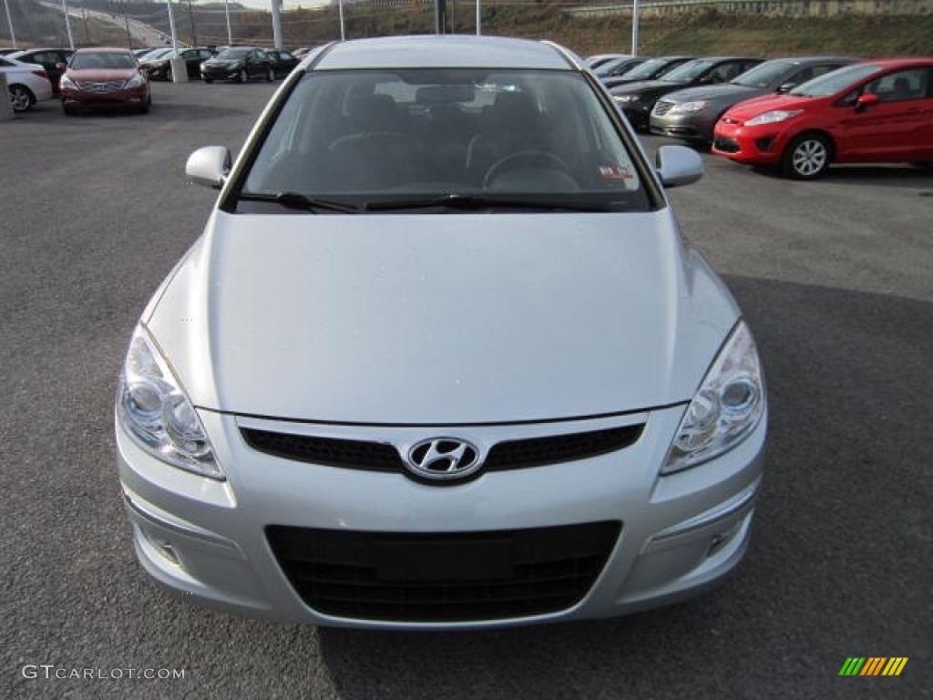 2009 Elantra Touring - Quicksilver / Black photo #2
