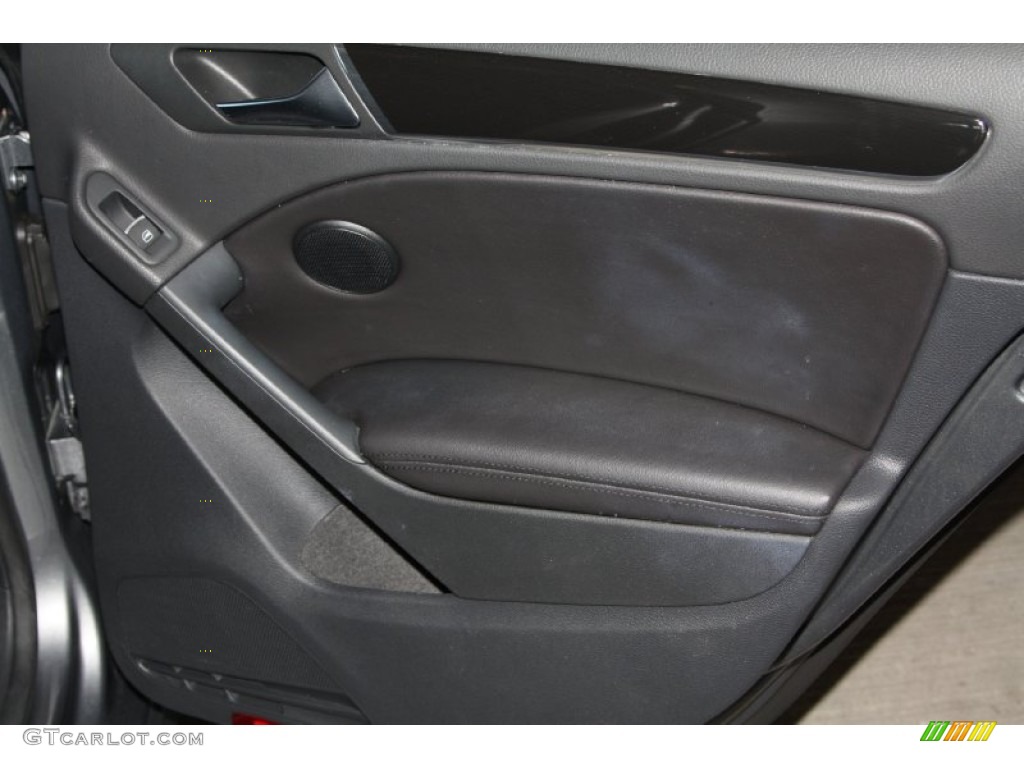 2010 GTI 4 Door - United Gray Metallic / Titan Black Leather photo #39