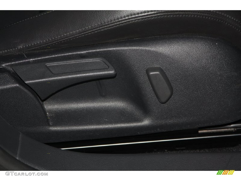 2010 GTI 4 Door - United Gray Metallic / Titan Black Leather photo #44