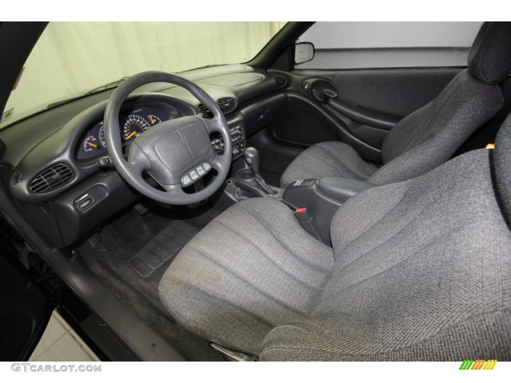 Graphite Interior 1997 Pontiac Sunfire SE Convertible Photo #73614034