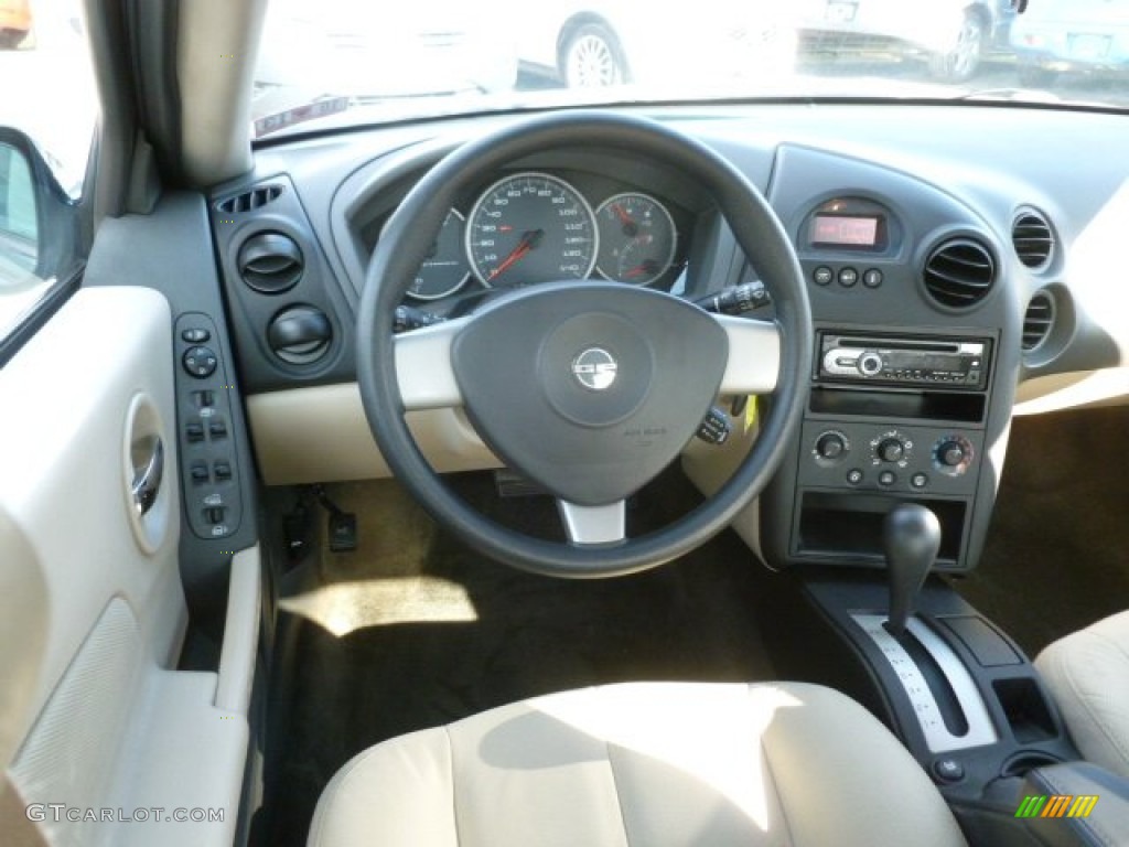2005 Pontiac Grand Prix Sedan Parchment/Dark Pewter Dashboard Photo #73614626