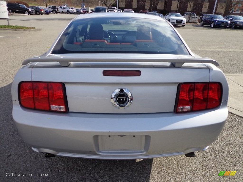 2005 Mustang GT Premium Coupe - Satin Silver Metallic / Red Leather photo #4