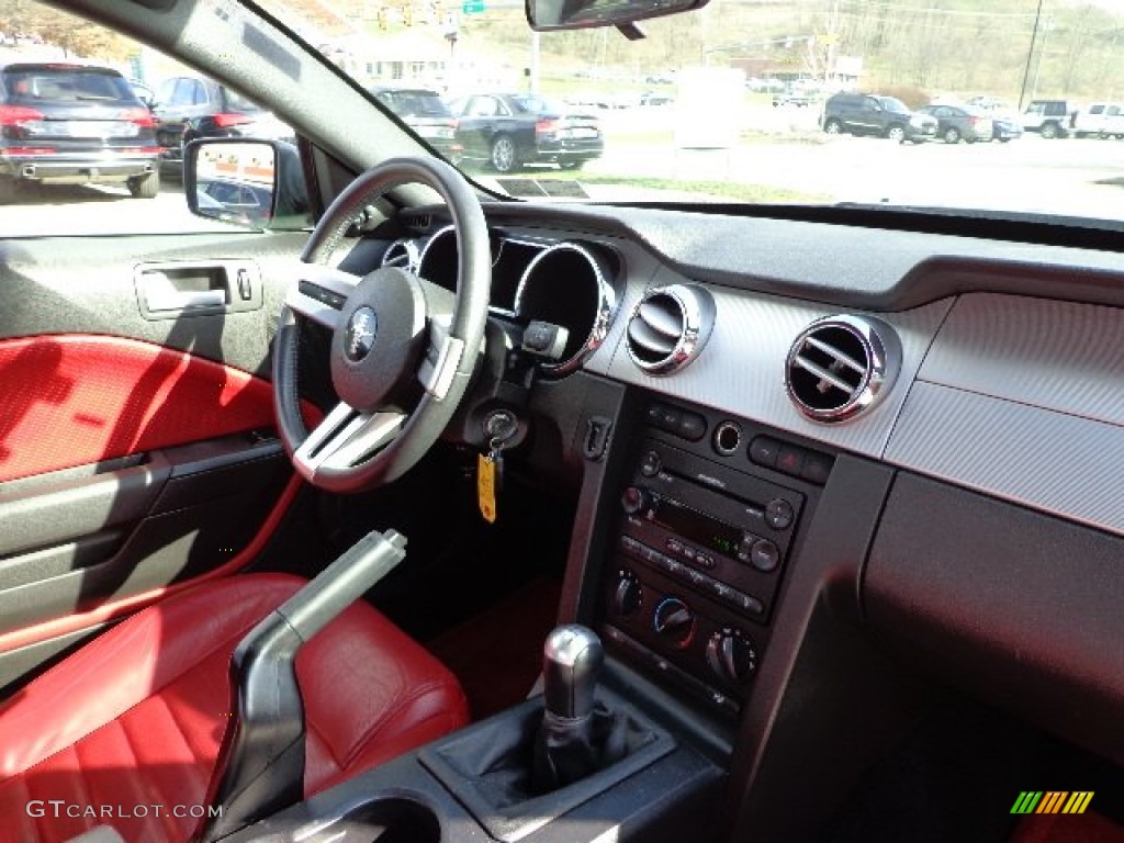 2005 Mustang GT Premium Coupe - Satin Silver Metallic / Red Leather photo #7