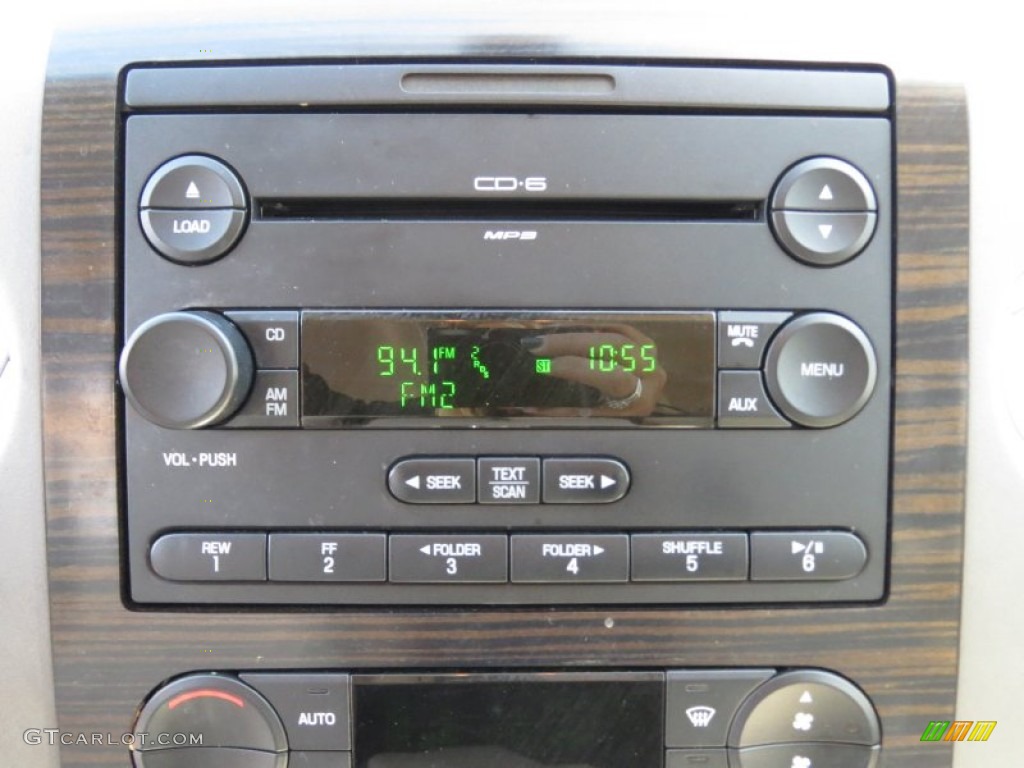 2007 Lincoln Mark LT SuperCrew Audio System Photos