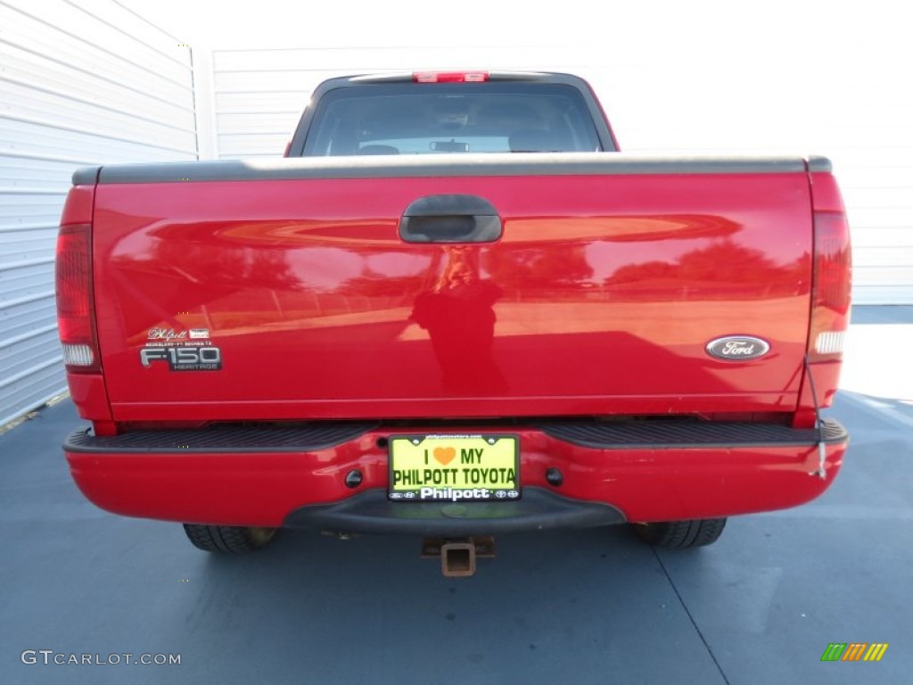 2004 F150 STX Heritage SuperCab 4x4 - Bright Red / Heritage Graphite Grey photo #4