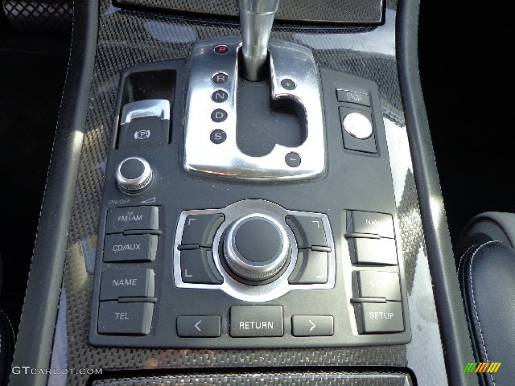 2008 Audi S8 5.2 quattro Controls Photo #73615461