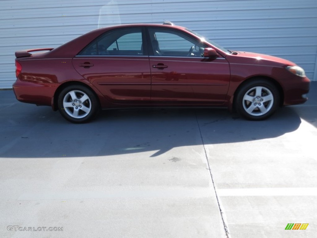 2002 Camry SE V6 - Salsa Red Pearl / Dark Charcoal photo #2