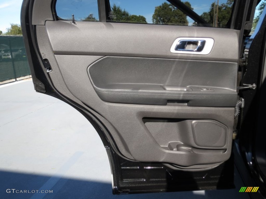 2013 Ford Explorer Sport 4WD Charcoal Black Door Panel Photo #73619022