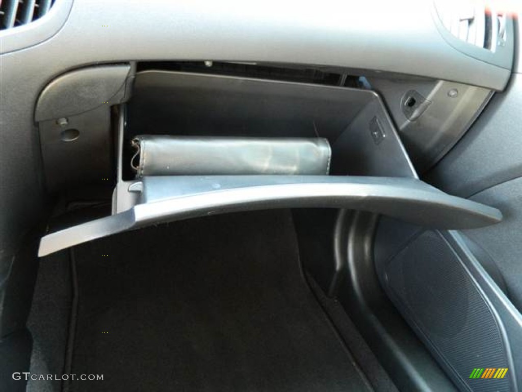 2010 Genesis Coupe 2.0T - Aqua Minerale Blue / Black photo #30