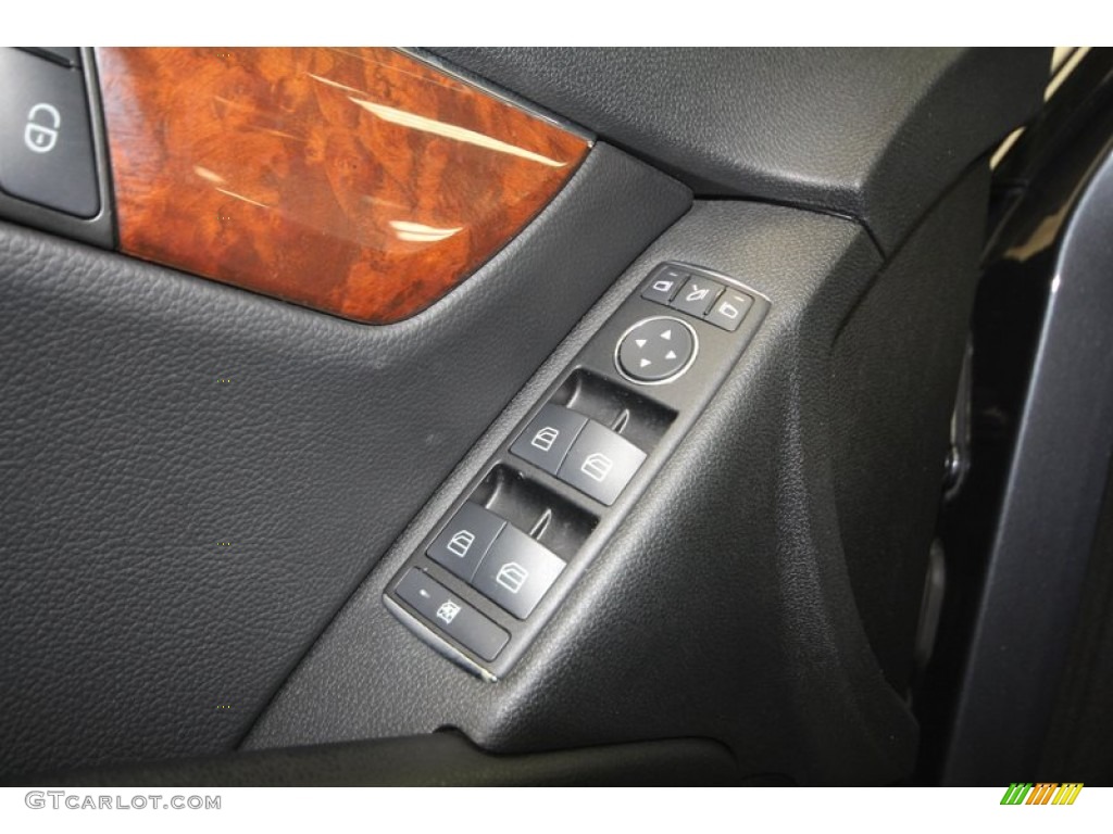 2008 Mercedes-Benz C 300 Sport Controls Photo #73620065