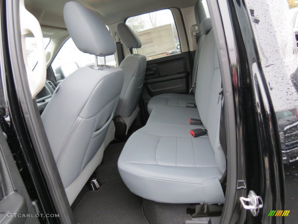 2013 Ram 1500 Express Quad Cab Rear Seat Photo #73623196