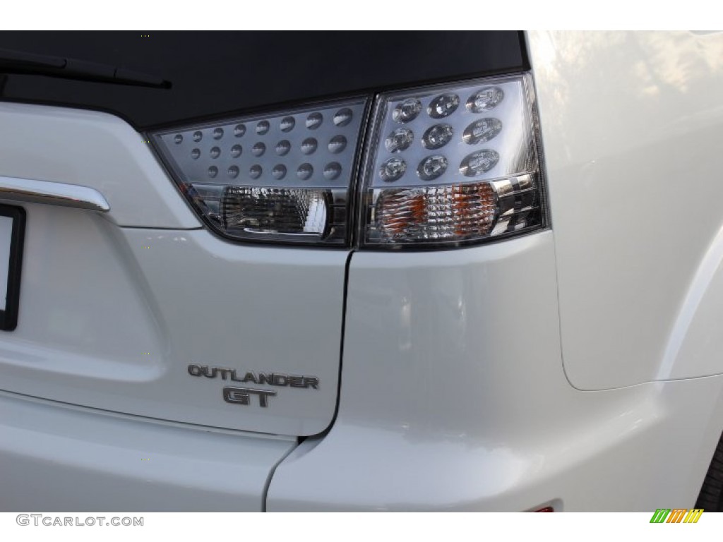 2012 Mitsubishi Outlander GT S AWD Marks and Logos Photo #73623251