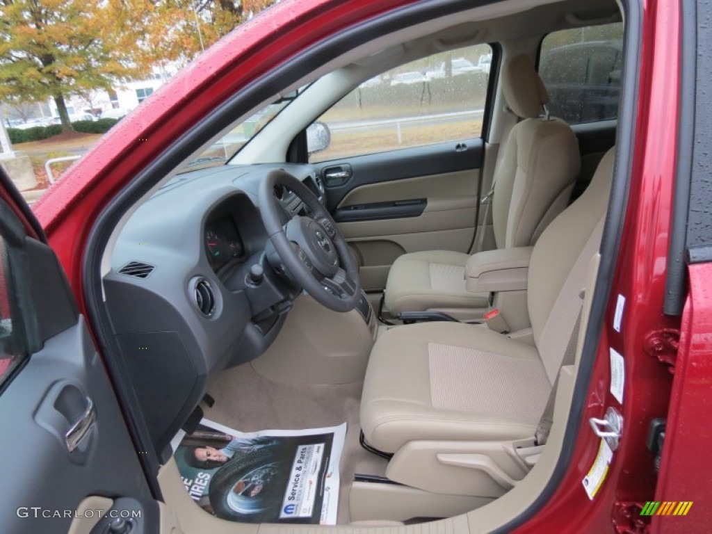 Dark Slate Gray Interior 2013 Jeep Compass Latitude Photo #73624664