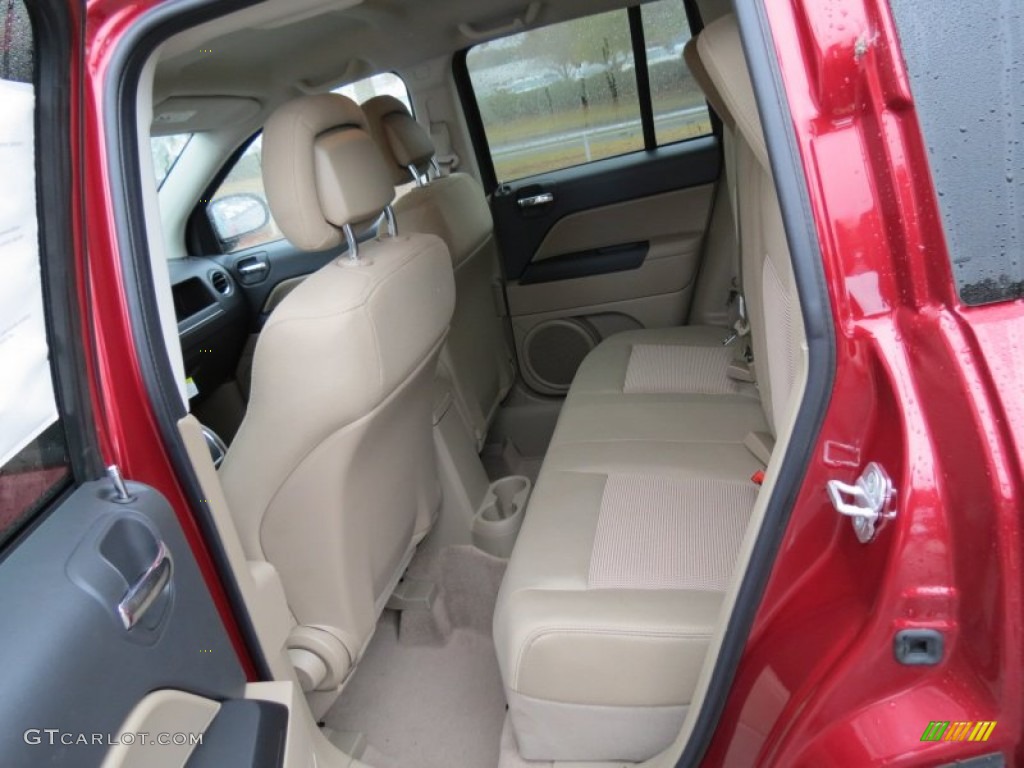 2013 Jeep Compass Latitude Rear Seat Photo #73624678