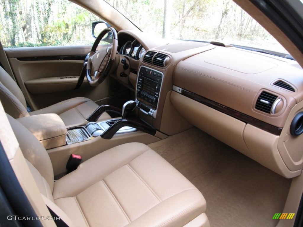 2010 Cayenne Turbo - Meteor Grey Metallic / Havanna/Sand Beige photo #21