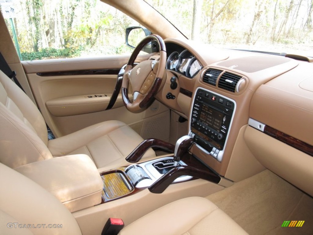 2010 Porsche Cayenne Turbo Havanna/Sand Beige Dashboard Photo #73626644