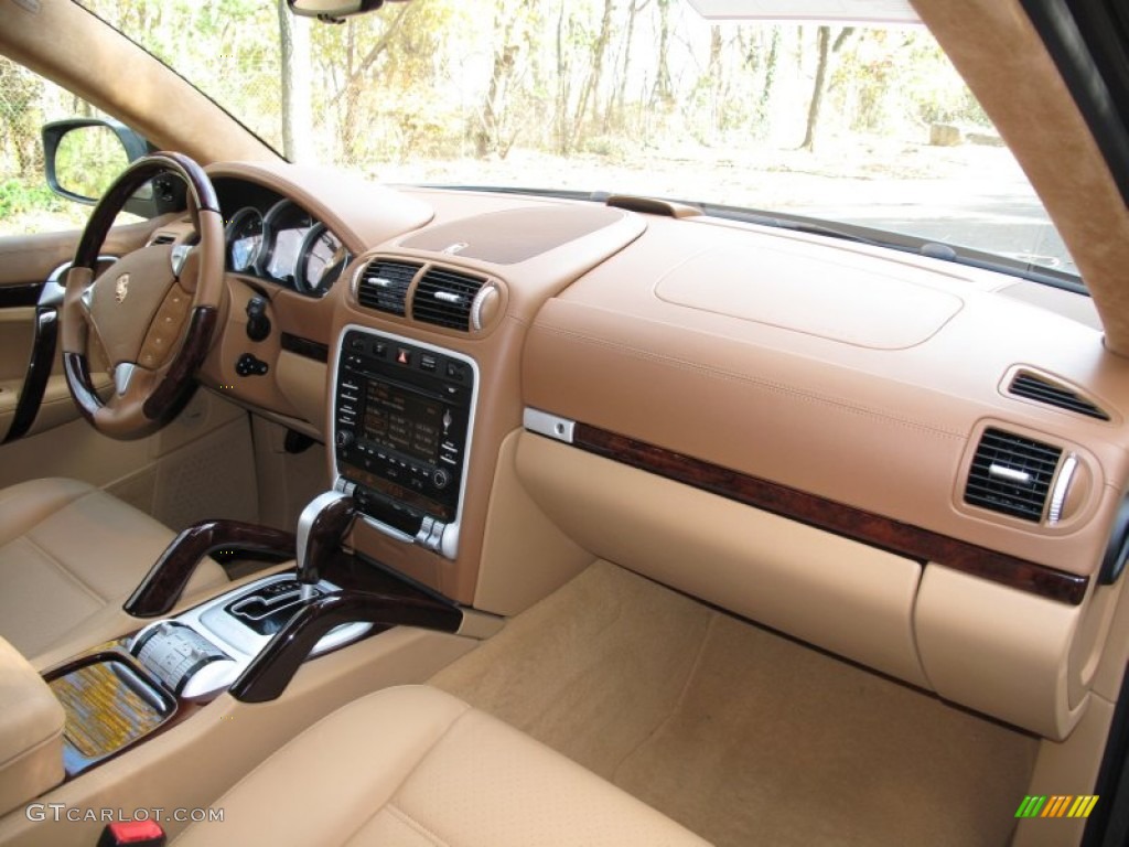 2010 Cayenne Turbo - Meteor Grey Metallic / Havanna/Sand Beige photo #24