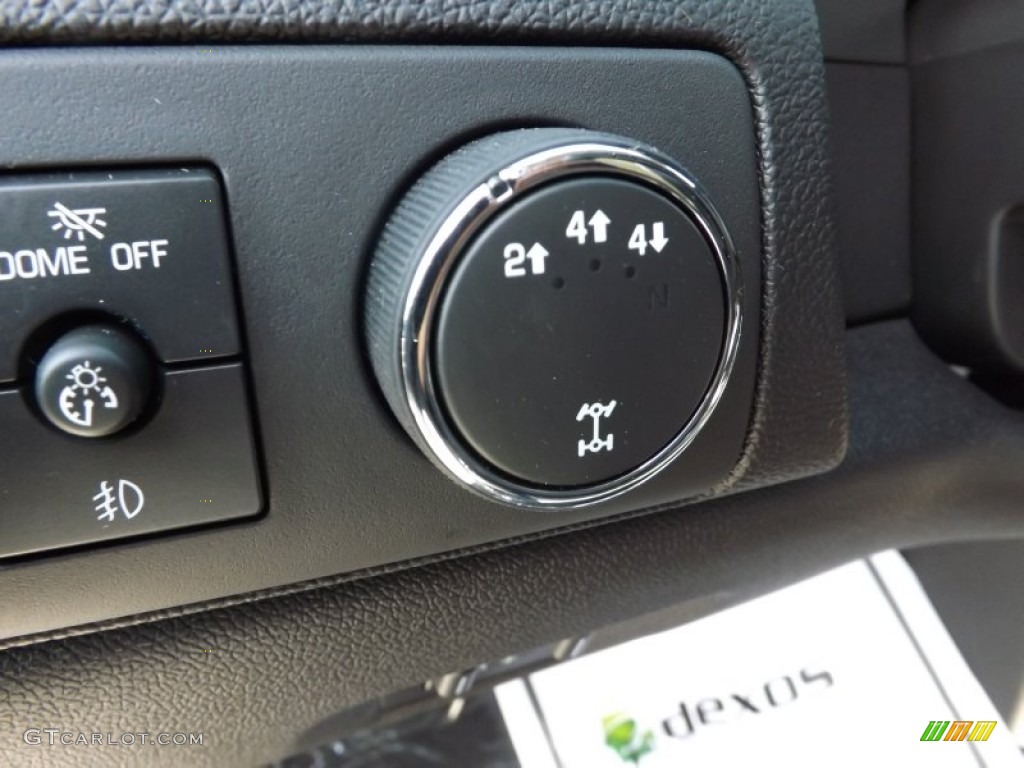 2013 GMC Sierra 2500HD SLT Crew Cab 4x4 Controls Photo #73627049