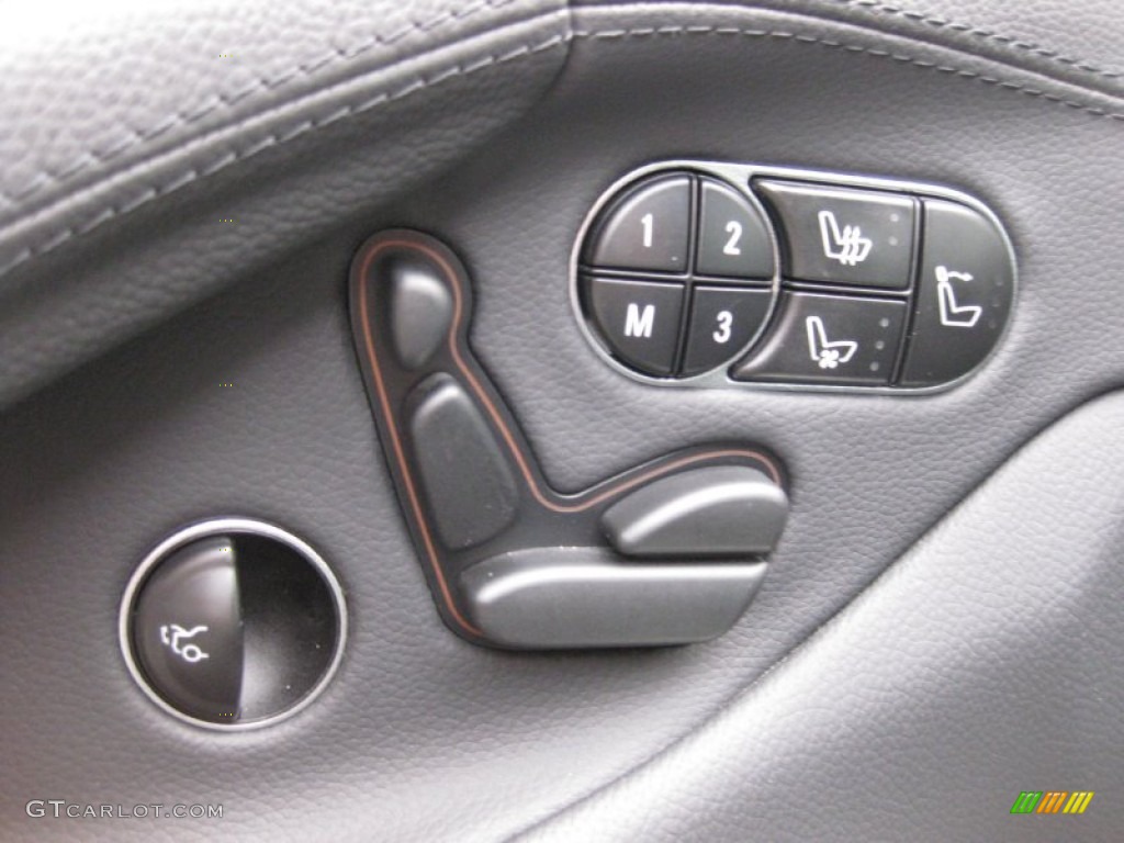2009 Mercedes-Benz SL 550 Roadster Controls Photo #73627170
