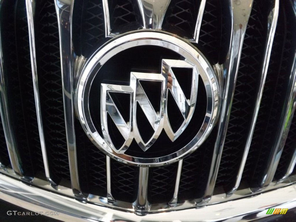 2013 Buick Enclave Premium Marks and Logos Photos