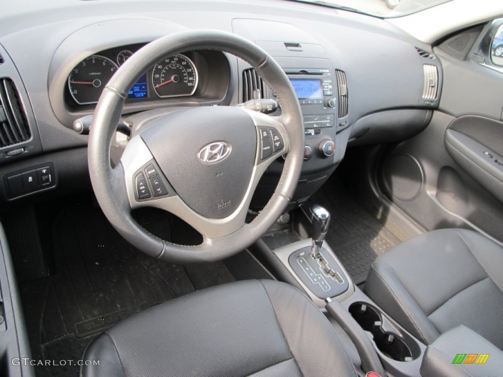 2012 Elantra SE Touring - Shimmering Silver / Black photo #10