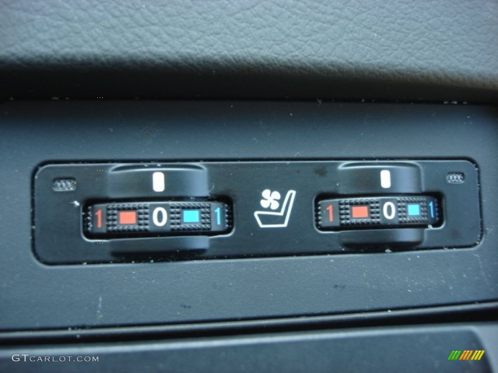 2010 Lexus RX 450h AWD Hybrid Controls Photo #73630067