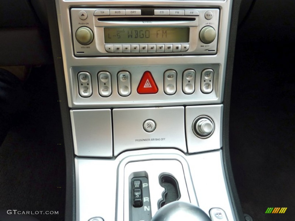 2006 Chrysler Crossfire Limited Roadster Controls Photo #73630274