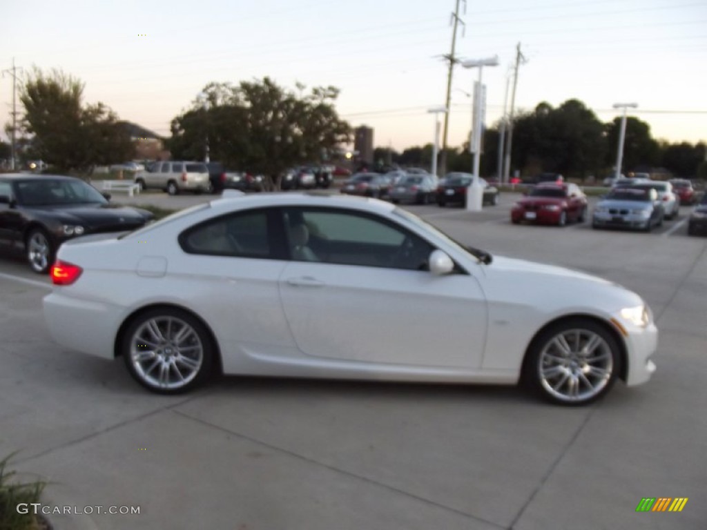 2013 3 Series 335i Coupe - Mineral White Metallic / Oyster photo #6