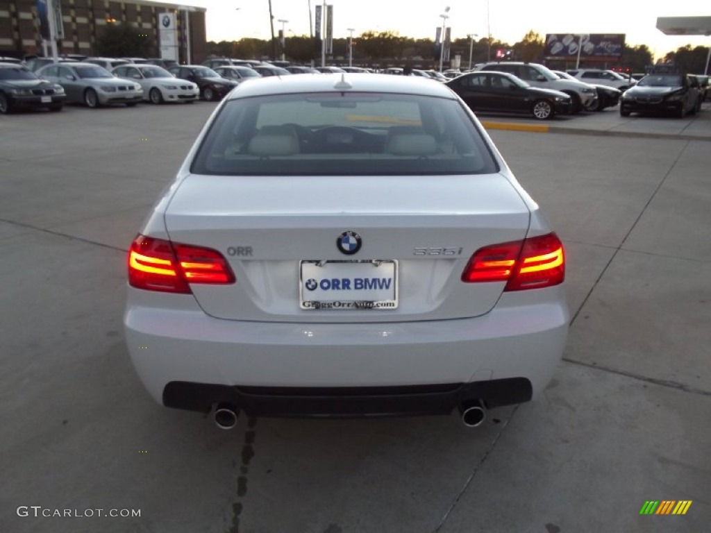 2013 3 Series 335i Coupe - Mineral White Metallic / Oyster photo #8