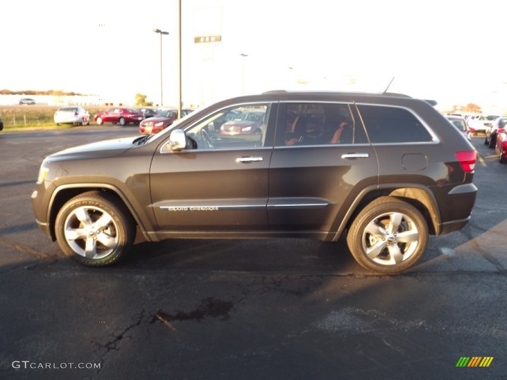 2011 Grand Cherokee Overland - Mineral Gray Metallic / New Saddle/Black photo #8