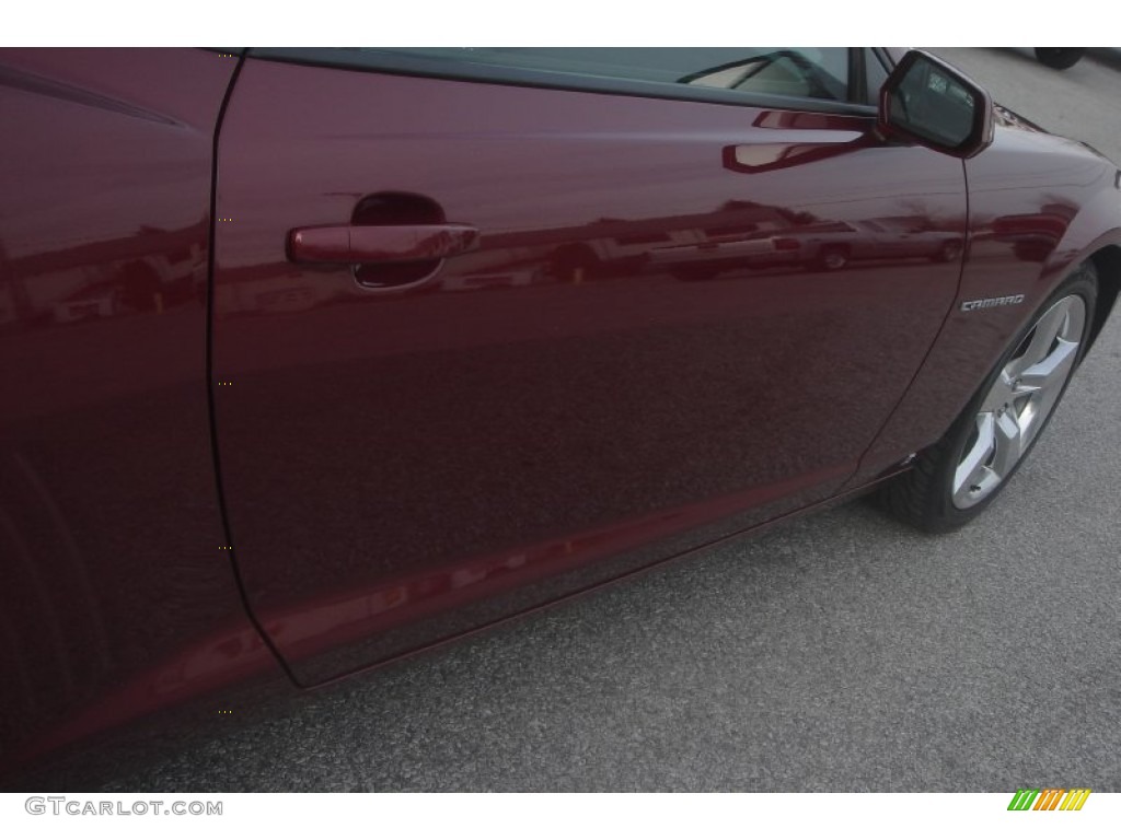 2010 Camaro SS Coupe - Red Jewel Tintcoat / Gray photo #42