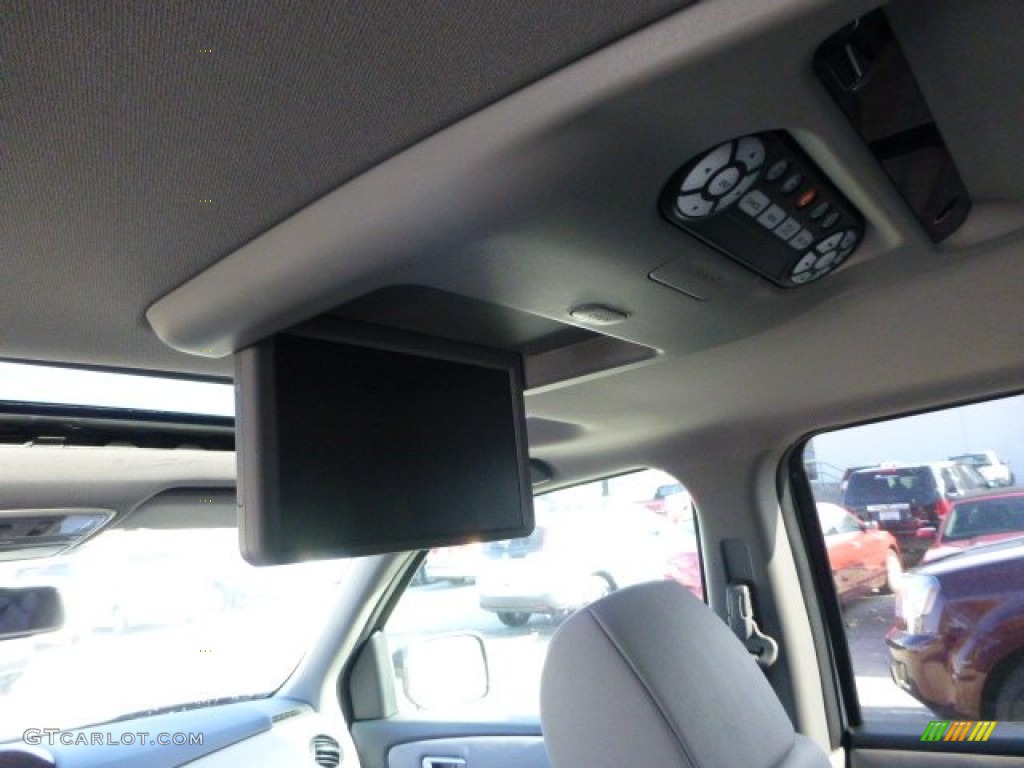 2013 Honda Pilot EX-L 4WD Entertainment System Photo #73634352