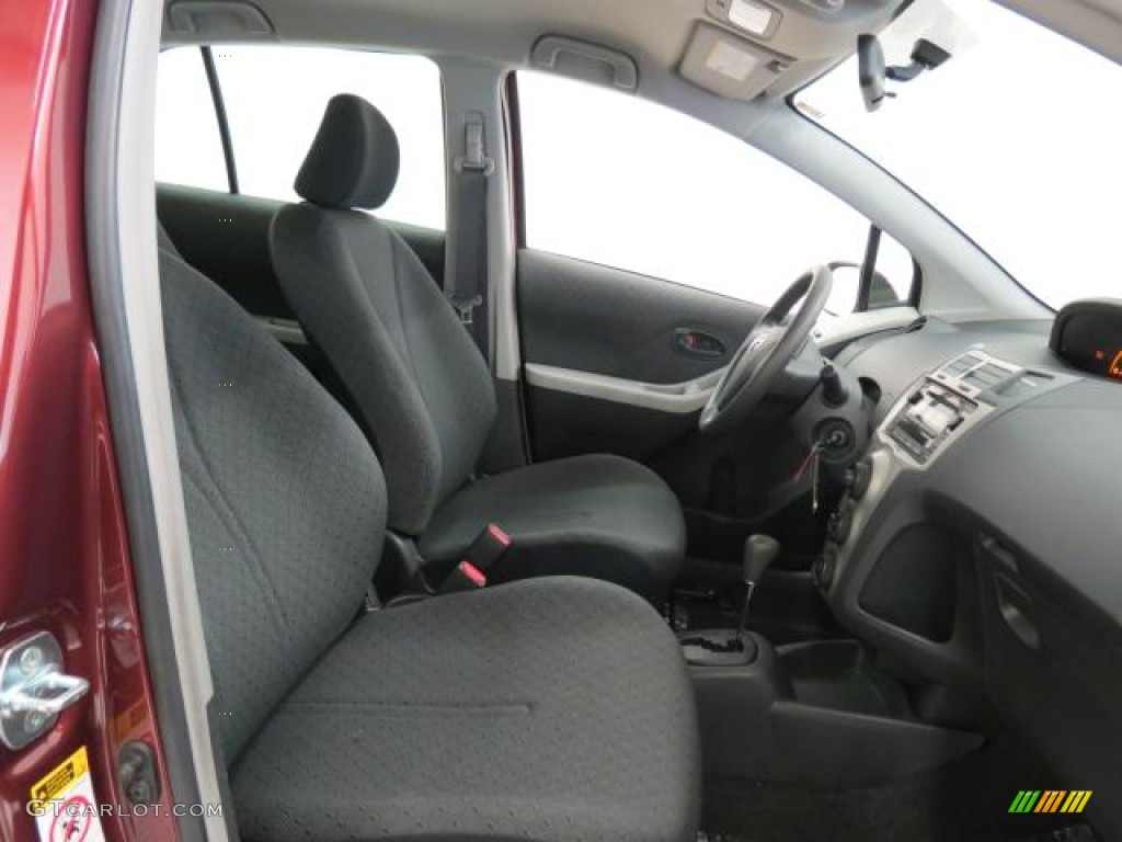 2009 Yaris 5 Door Liftback - Carmine Red Metallic / Dark Charcoal photo #20