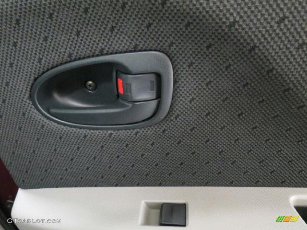 2009 Yaris 5 Door Liftback - Carmine Red Metallic / Dark Charcoal photo #23