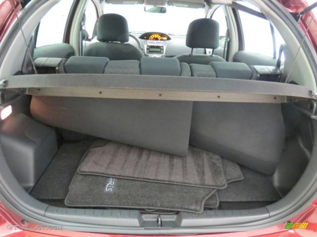 2009 Yaris 5 Door Liftback - Carmine Red Metallic / Dark Charcoal photo #25