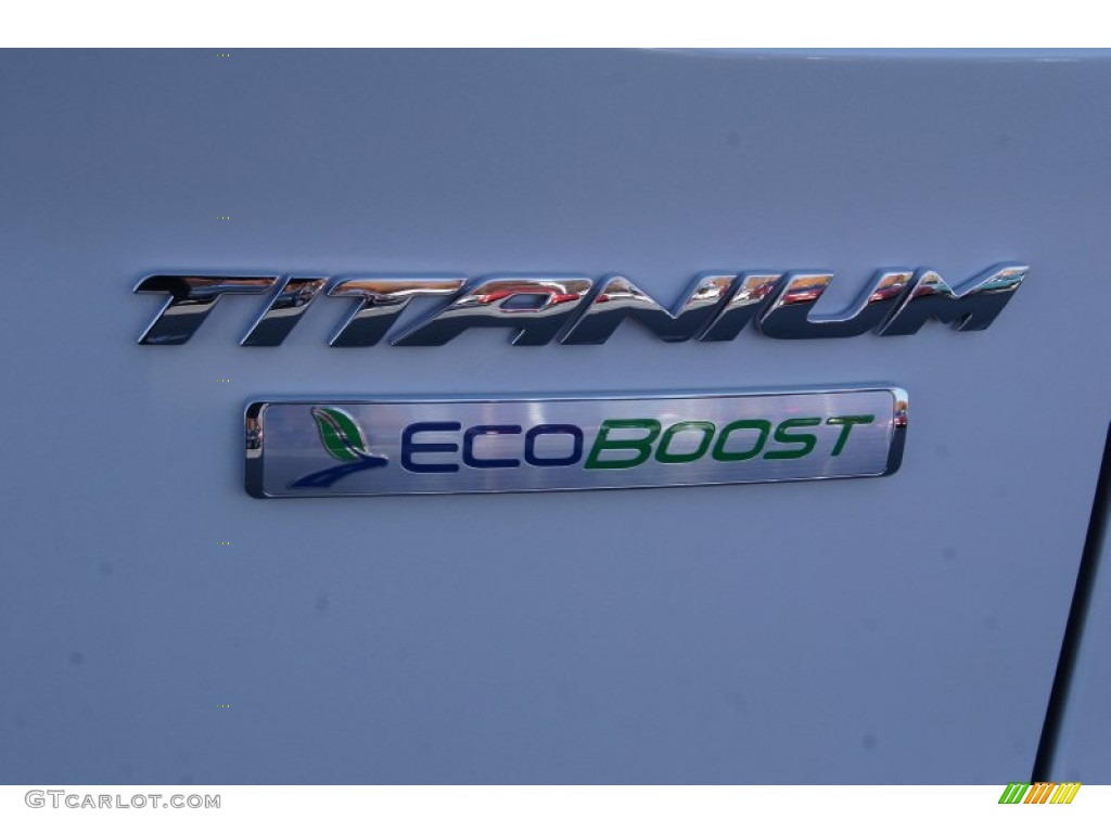 2013 Escape Titanium 2.0L EcoBoost - White Platinum Metallic Tri-Coat / Charcoal Black photo #22