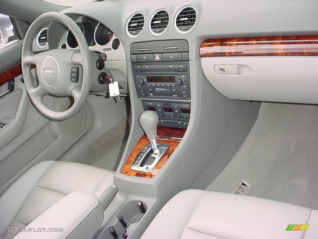 2006 A4 1.8T Cabriolet - Light Silver Metallic / Platinum photo #12