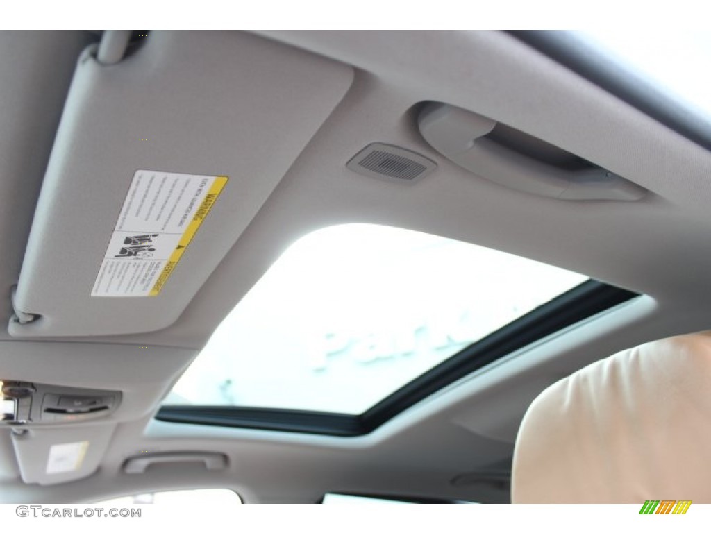 2012 BMW 7 Series 750Li Sedan Sunroof Photo #73641576