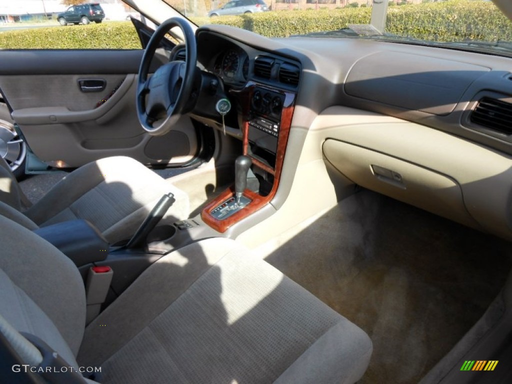 2004 Outback Wagon - Seamist Green Pearl / Beige photo #16