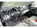 Super White - RAV4 V6 4WD Photo No. 5