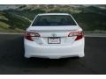 Super White - Camry SE Photo No. 4