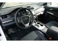 Super White - Camry SE Photo No. 5