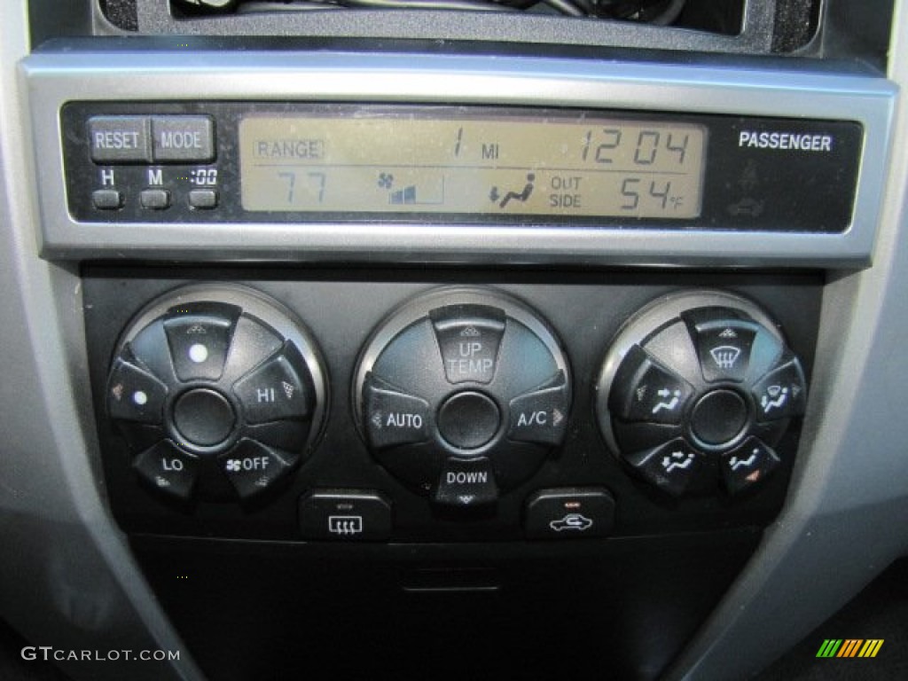 2004 4Runner SR5 - Galactic Gray Mica / Stone photo #17