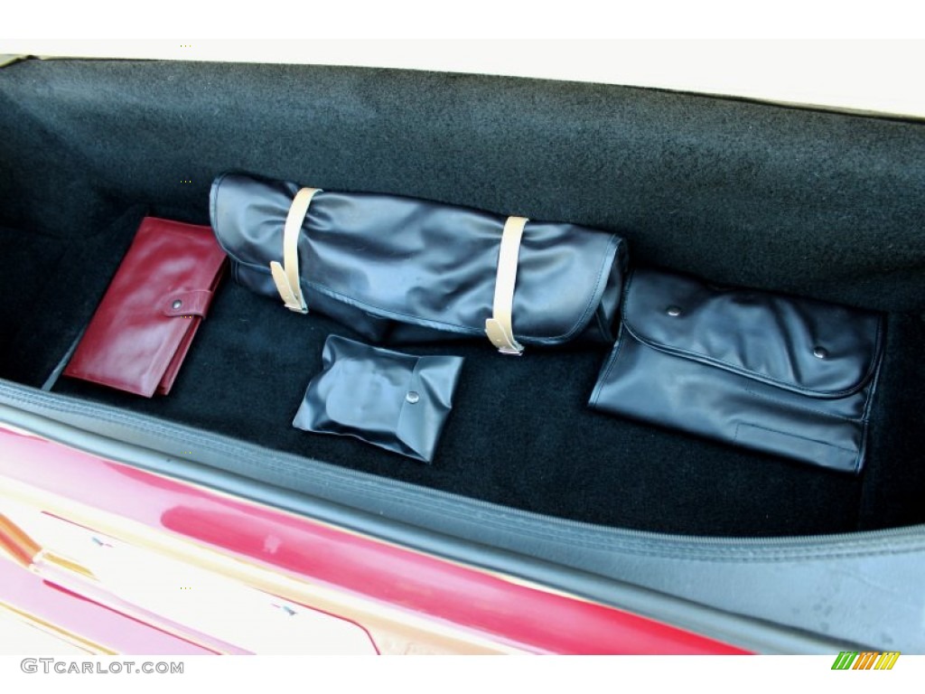 1989 Ferrari 328 GTS Trunk Photo #73643571
