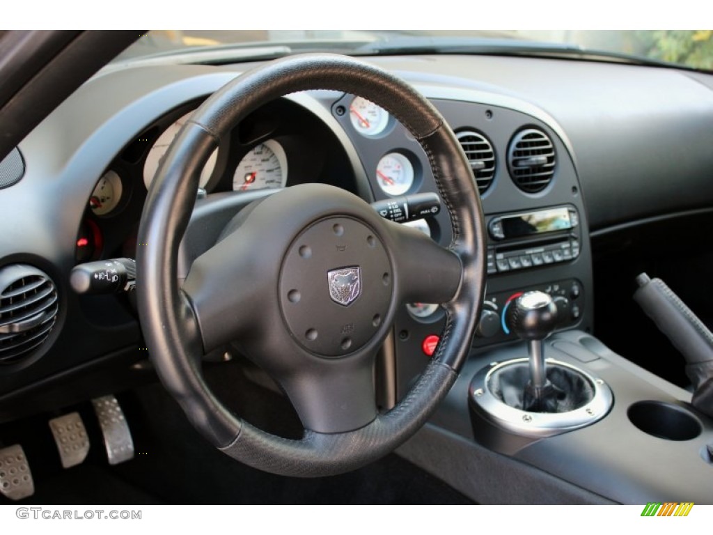 2006 Dodge Viper SRT-10 Coupe Steering Wheel Photos
