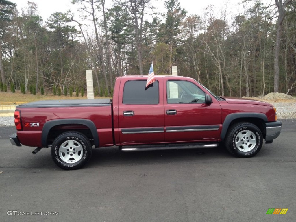 Sport Red Metallic 2005 Chevrolet Silverado 1500 Z71 Crew Cab 4x4 Exterior Photo #73645383